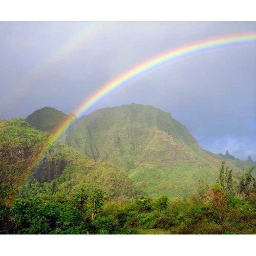 USA, Hawaii, Kauai Hawaiian Rainbow